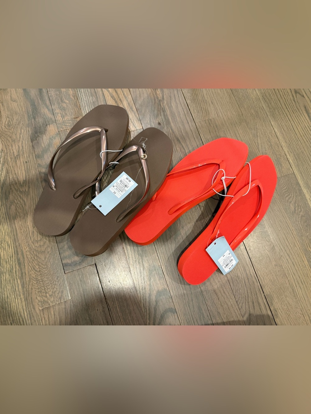 Women’s Flip Flop Sandals‎ - Brown and Bright Red New Size 11